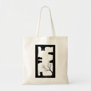 Spokende Zwarte Katten die uit een Gotische Holle  Tote Bag