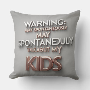 Spontane Mom Talk - Grappig Metallic Kussen