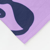 Spook, spinnenwebben en zwarte katten Paarse Fleece Deken (Hoek)