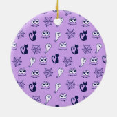 Spook, spinnenwebben en zwarte katten Paarse Keramisch Ornament (Achterkant)