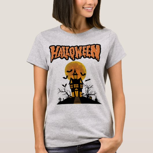 Spook Up Your Style with This Haunted House Hallow T-shirt (Voorkant)