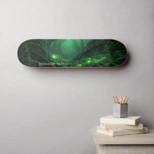 Spookachtig donkergroen bos persoonlijk skateboard