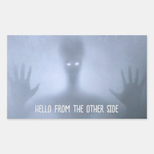 Spookachtige Alien in Mist Hallo vanuit de Andere Rechthoekige Sticker