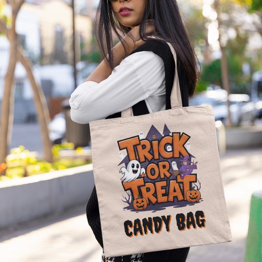 Spookachtige geesten en pompoenen op Halloween Tote Bag