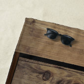 Spookachtige stangen - oude houtraplaag strandlaken (In situ)