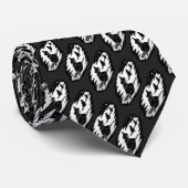 spookachtige vliegende heks op broomsticks hallowe stropdas (Opgerold)