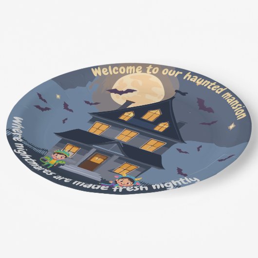 Spookhuis om middernacht papieren bordje (Gekanteld)