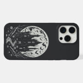 Spookkasteel onder een volle maan iPhone hoesje (Achterkant horizontaal)