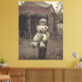 Spookkind bij de verlaten vintage circustent canvas afdruk (Insitu (Woonkamer))