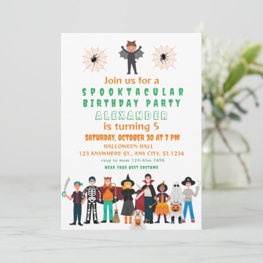 Spooktaculaire kinderen Birthday Halloween Party Kaart (Staand voorkant)