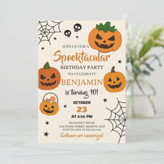 Spooktaculaire uitnodiging voor Birthday (Staand voorkant)