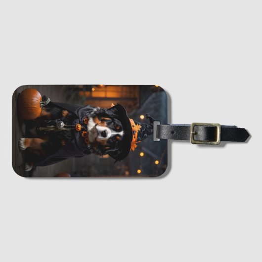 Spooktacular Berner Dog: Een Halloween Howl-o-Ween Bagagelabel (Voorkant (horizontaal))