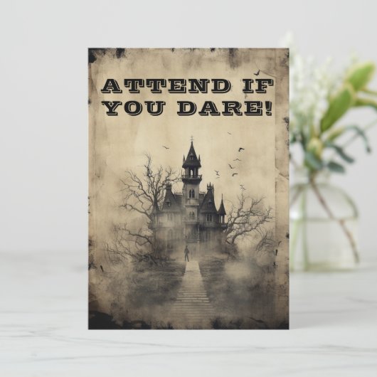 Spooktacular Creepy Mansion Halloween Party Kaart (Staand voorkant)