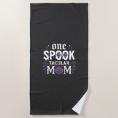 Spooktacular Moeder Halloween Ontwerp_1 Strandlaken (Voorkant)