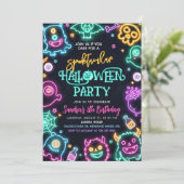 Spooktacular Neon Halloween Birthday Invitation Kaart (Staand voorkant)