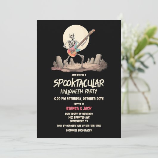 Spooktacular Skeleton Halloween Party Kaart (Staand voorkant)