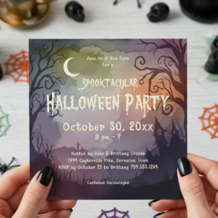 Spooktacular Spooky Moonlit Night Halloween Party Kaart