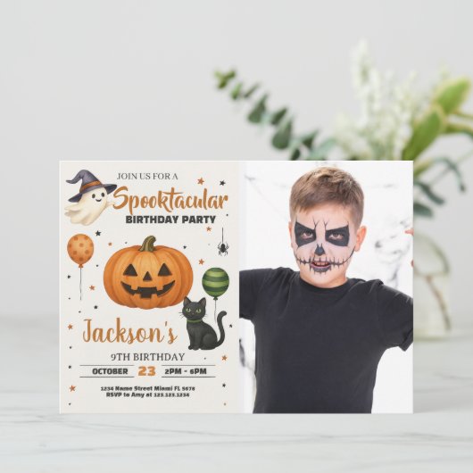 Spooktacular verjaardagsfeestje uitnodiging met fo (Staand voorkant)