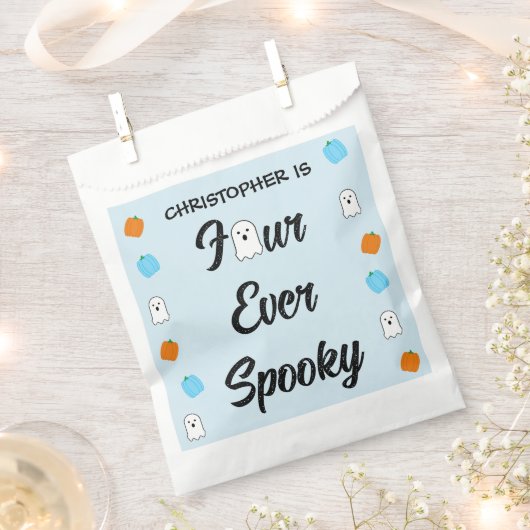 Spooky 4e verjaardag bedankzakje (Geknipt)