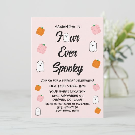 Spooky 4e verjaardag kaart (Staand voorkant)