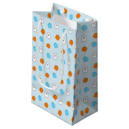 Spooky 4e verjaardag klein cadeauzakje (Voorkant Gekanteld)