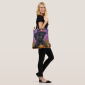Spooky Affenpinscher Halloween Heks en Pompoen Tote Bag (Op model)
