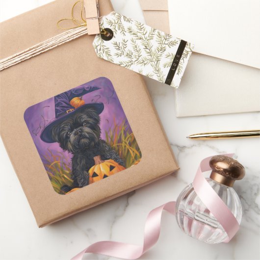 Spooky Affenpinscher Halloween Heks en Pompoen Vierkante Sticker (Geschenken)