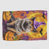 Spooky Akita Halloween Witch & Pumpkin Golfhanddoek (Horizontaal)