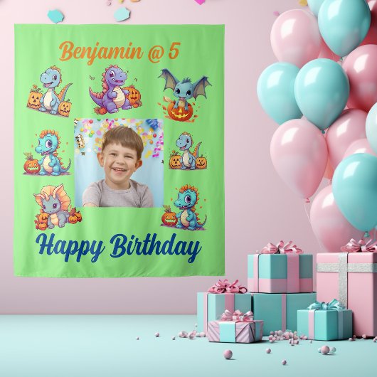 Spooky Baby Dino Kids Verjaardagsfeestje Achtergro Wandkleed