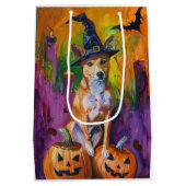 Spooky Basenji Halloween heks en pompoen Medium Cadeauzakje (Achterkant)