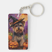 Spooky Biewer Terriër Halloween Heks en Pompoen Sleutelhanger (achterkant)