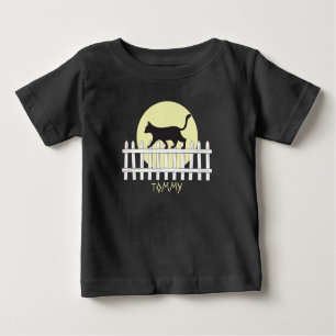 Spooky Black Cat op Picket Fence T-Shirt