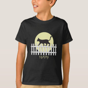 Spooky Black Cat op Picket Fence T-Shirt