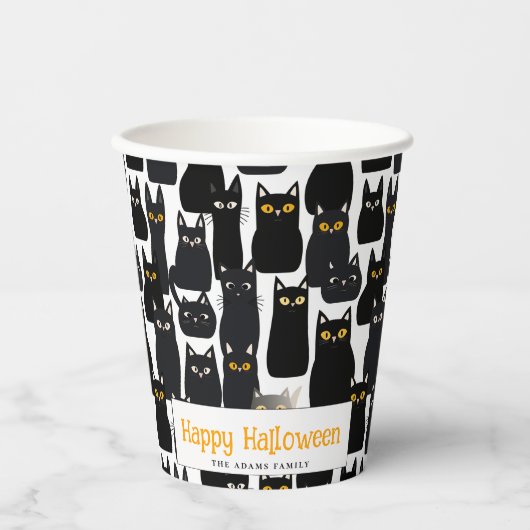 Spooky Black Cats Custom Name Happy Halloween Papieren Bekers (Voorkant)