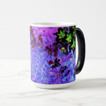 Spooky Black en Crimson Lily Garden Landscape