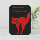 Spooky Bloed Rode Kat Halloween Feest Uitnodiginge Kaart (Staand voorkant)