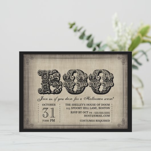 Spooky BOO Gothic Halloween Party Invitation Kaart (Staand voorkant)