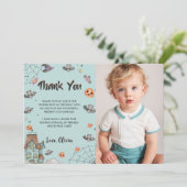 Spooky Boy Halloween Verjaardagsfeestfoto Bedankkaart (Staand voorkant)