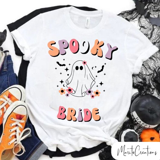 Spooky Bride, Halloween Wifey, Retro Floral Ghost. T-shirt