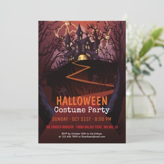 Spooky Castle Halloween Costume Party | Uitnodigin Kaart (Staand voorkant)