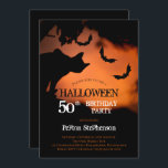 Spooky Cat | Bats Halloween 50th Birthday Party Kaart<br><div class="desc">Spooky cat silhouette op een oranje nachtelijke hemel onder een boom onder de opwarmende vleermuizen,  griezelig Halloween op uitnodiging van de 50ste Birthday Party. Foto met dank aan Saso Tusar via Unsplash.</div>