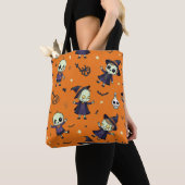 Spooky Chic Halloween kussen - angstaanjagend fees Tote Bag (Dichtbij)
