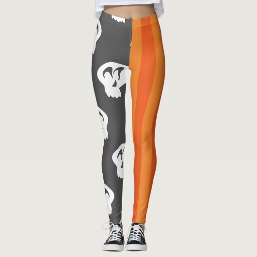Spooky Chic Halloween Skulls & Stripes Leggings (Voorkant)