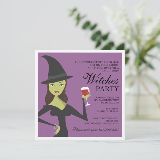 Spooky Chic Witch Party Halloween Invitation Kaart (Staand voorkant)