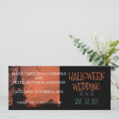 Spooky Church Halloween Wedding Save the Date Card (Staand voorkant)