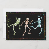Spooky Dancing Skeleton Black Halloween Party Kaart (Achterkant)