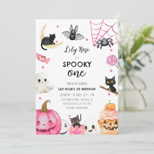 Spooky een Halloween meisje 1e verjaardag Kaart (Staand voorkant)