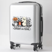 Spooky en Feral Funny Halloween Wasbeer Sticker (Koffer)