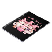 Spooky en lieve Schattigee heksenkat Oversized T-s Notitieboek (Linkerzijde)