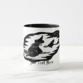 Spooky enge vliegende zwarte heksen op bezemstelen mok (Midden)